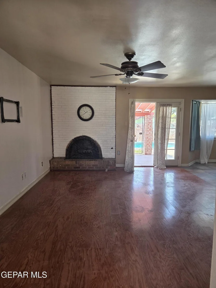 Photo of 6740 MORNINGSIDE Circle