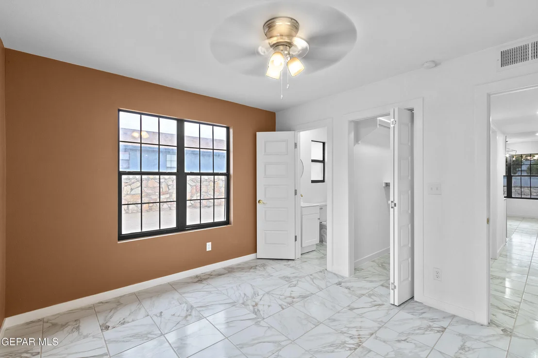 Photo of 142 GREEN DESERT Circle
