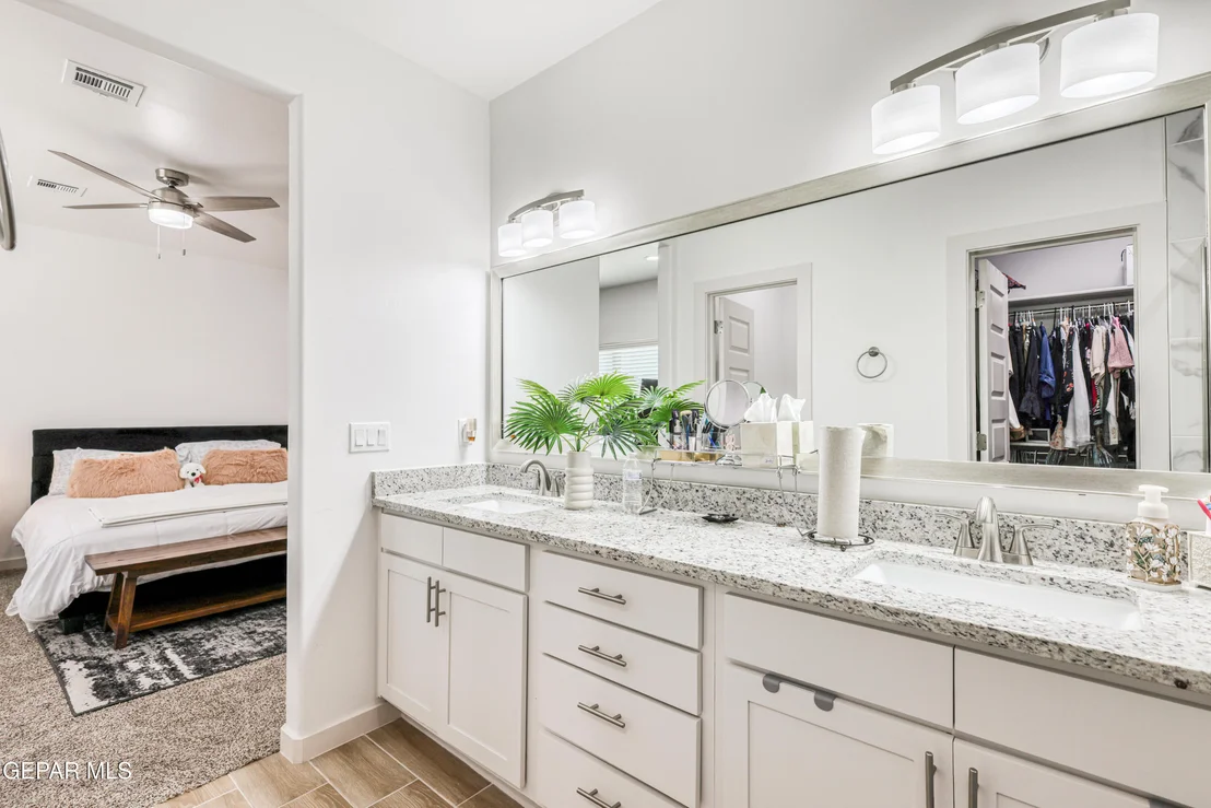 Photo of 7409 Enchanted Point Drive
