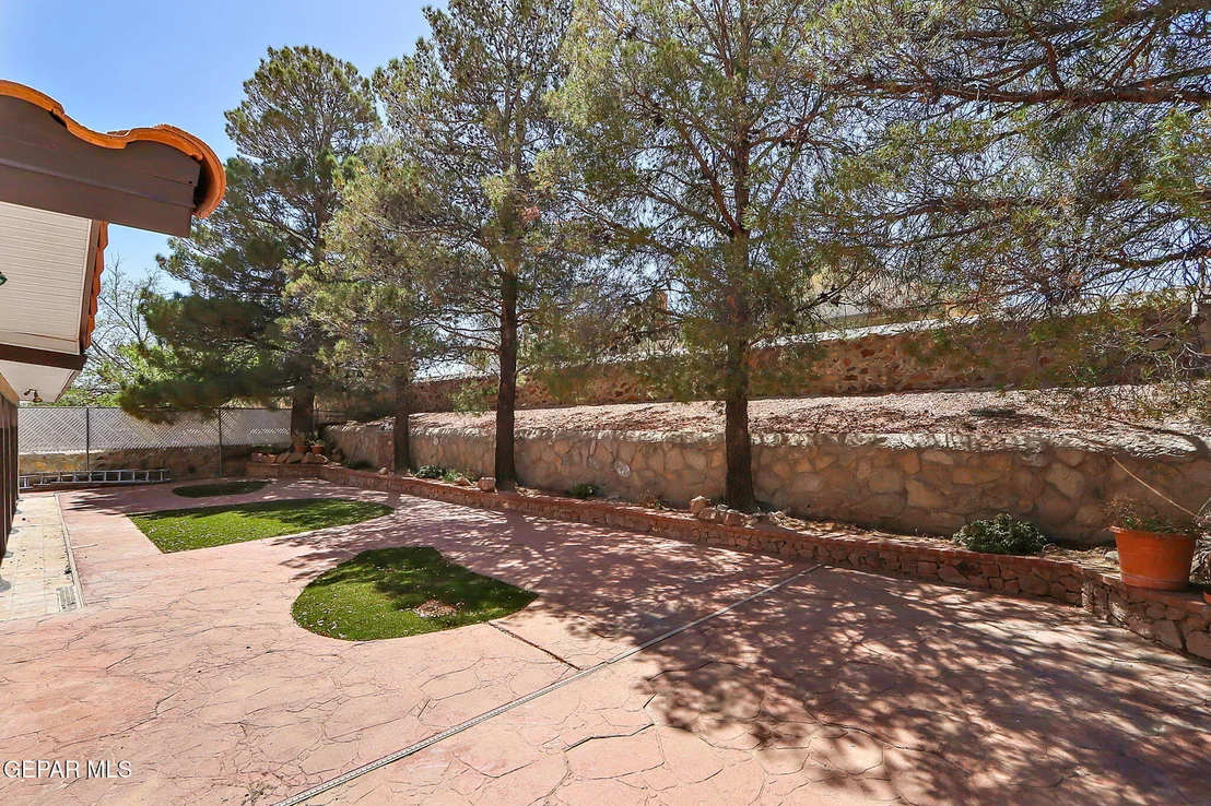 Photo of 745 DULCE TIERRA Drive