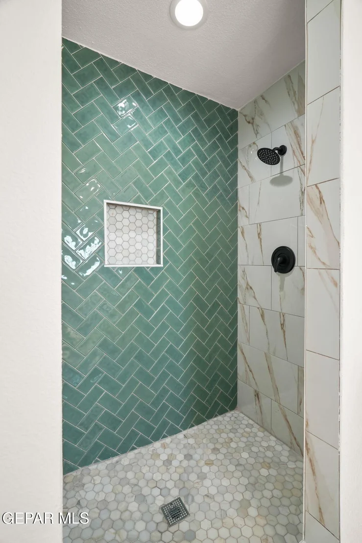 Photo of 12385 Orchard Park
