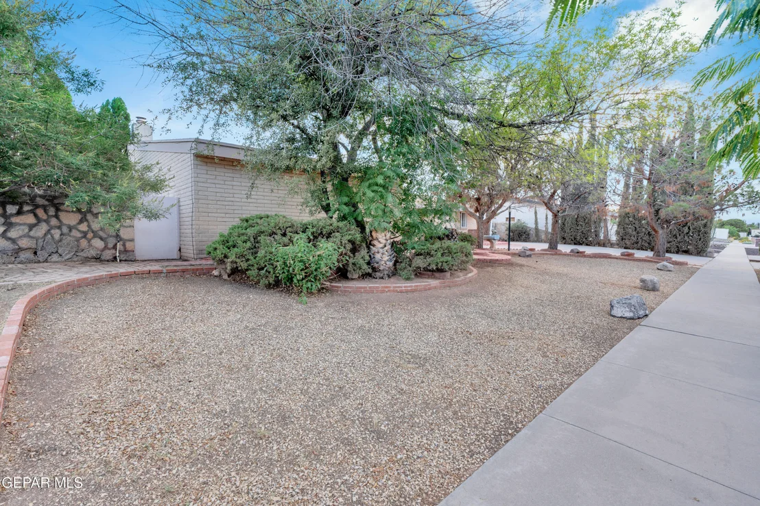 Photo of 1617 TOMMY AARON Drive
