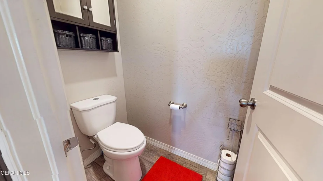 Photo of 129 N Manzanita Drive