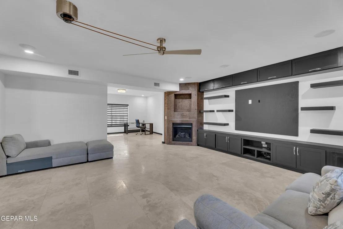 Photo of 6253 COSECHA LUNA Circle