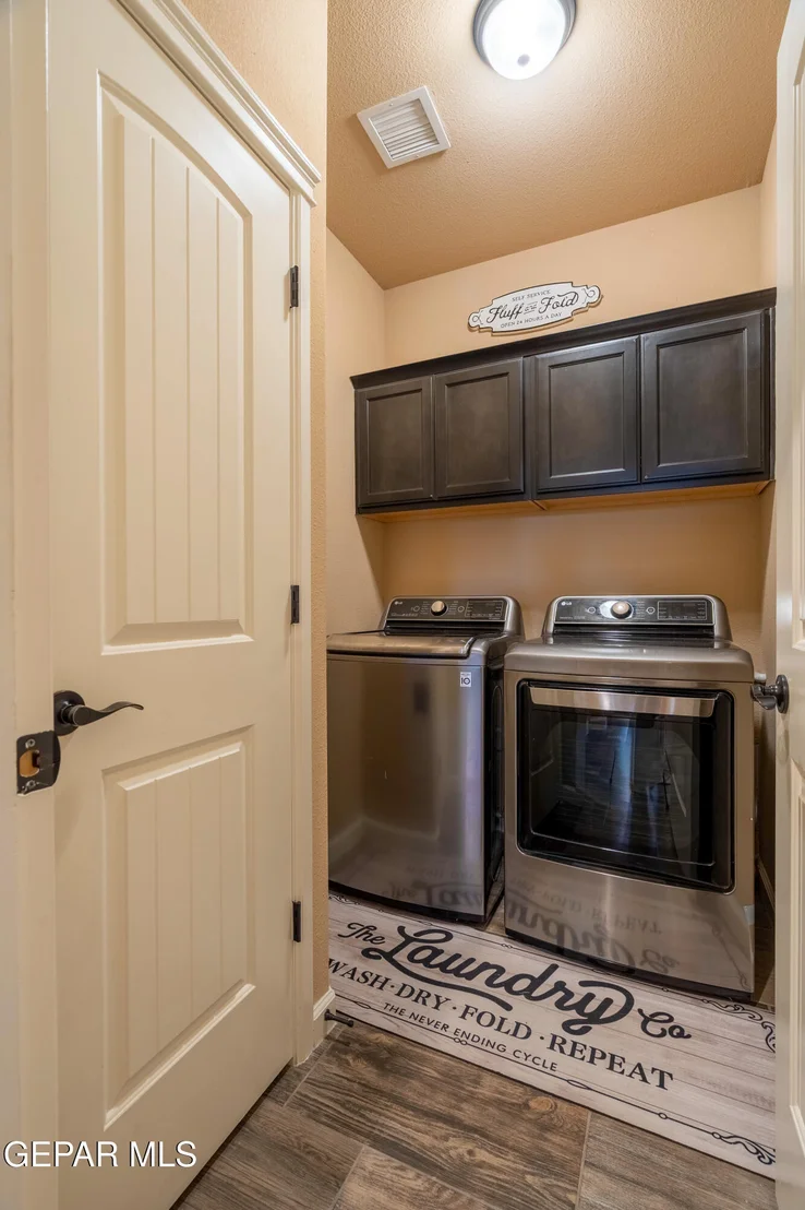 Photo of 7730 Enchanted View Drive