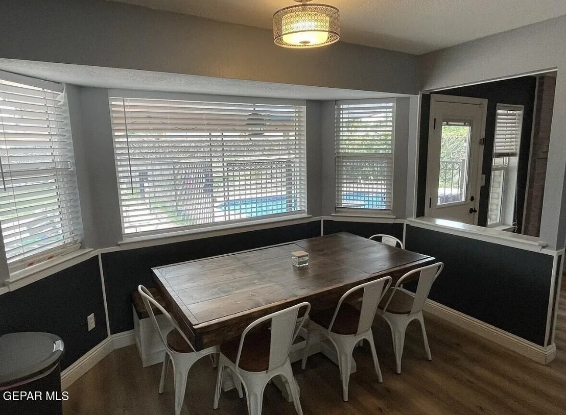 Photo of 1856 MIKE HILL Drive