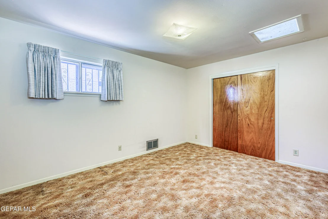 Photo of 309 DE LEON Drive