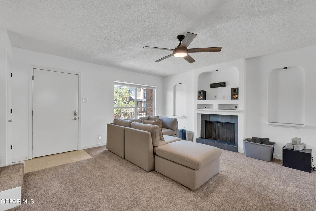 Photo of Unit T37 at 4433 STANTON Street