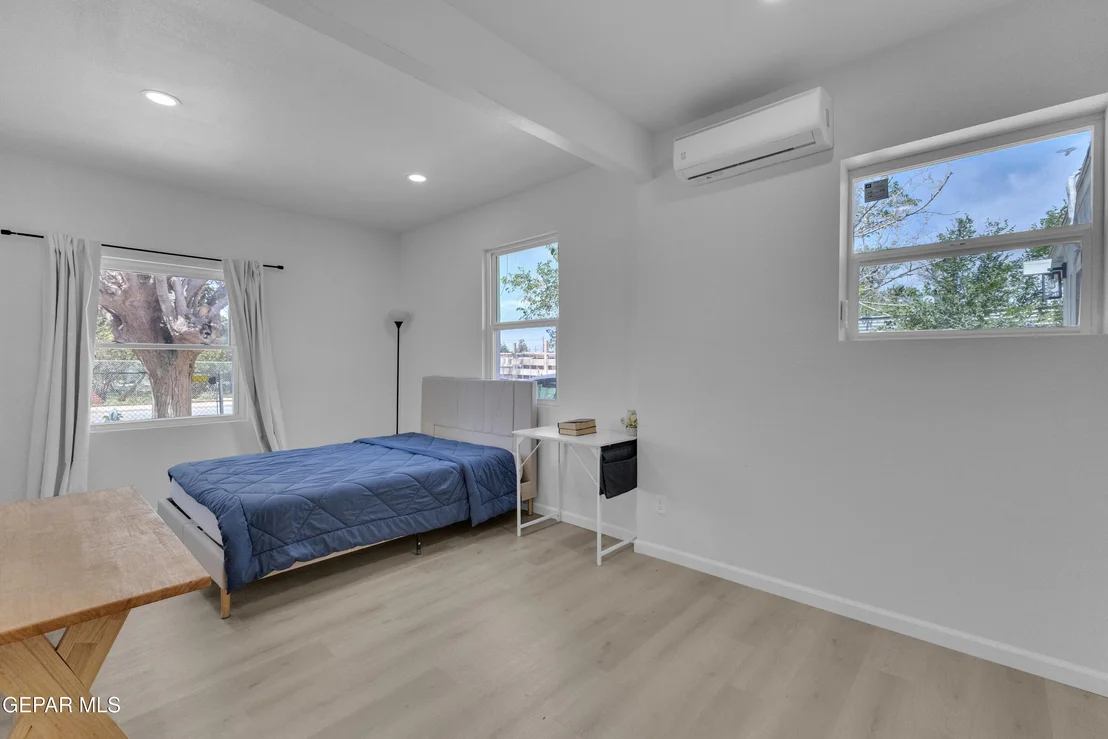 Photo of 8720 Aranda Lane