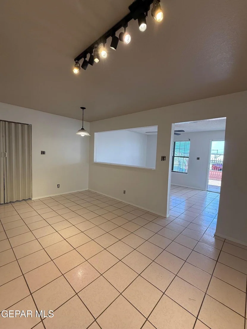 Photo of 13373 Greendale