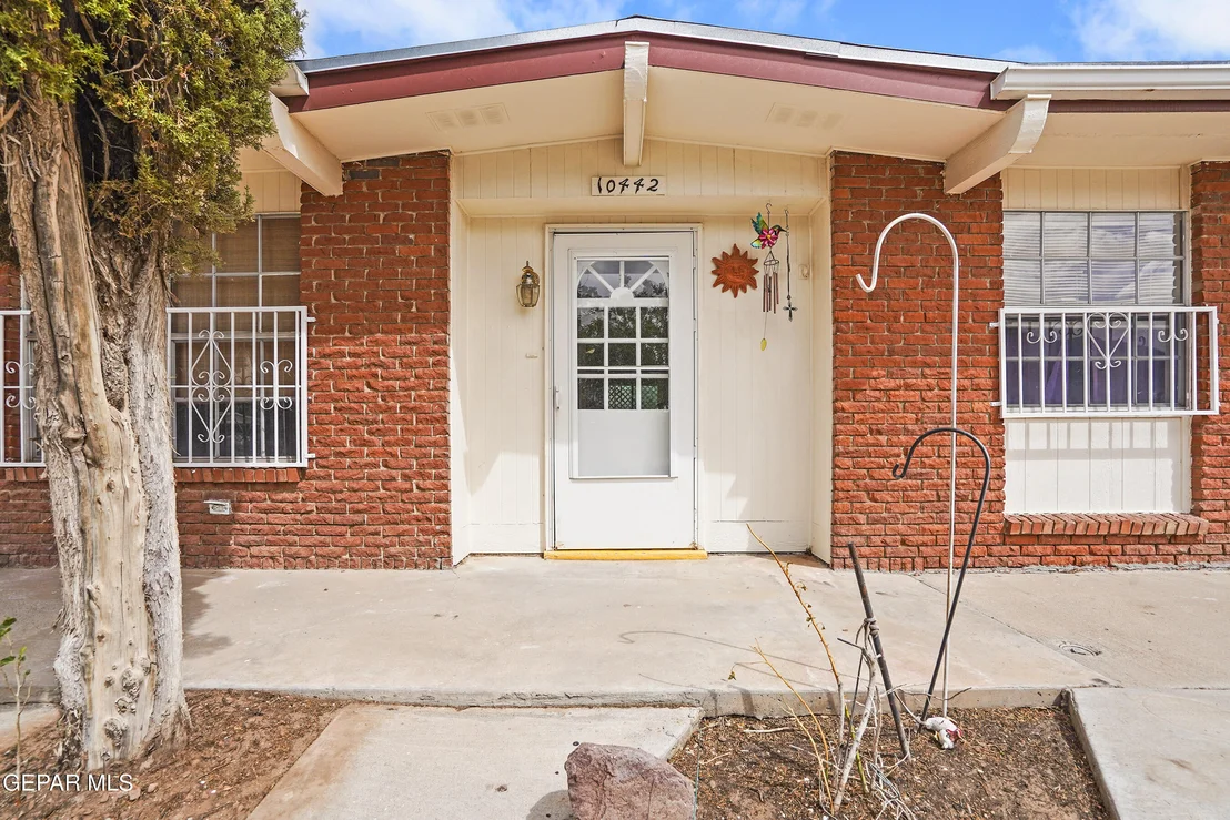 Photo of 10442 TRIUMPH Drive