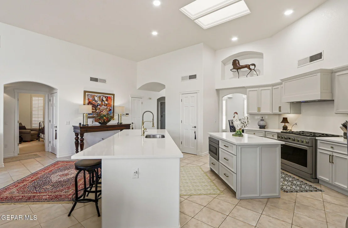 Photo of 6433 LA POSTA Drive