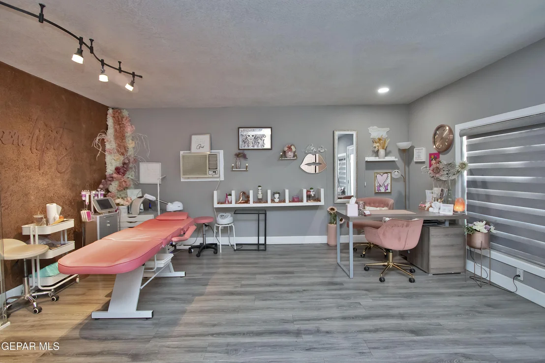 Photo of 6777 Villa Hermosa Drive