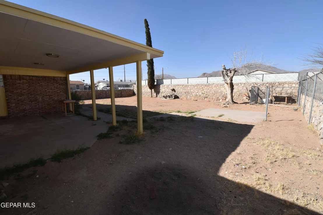 Photo of 10401 Centaur Drive