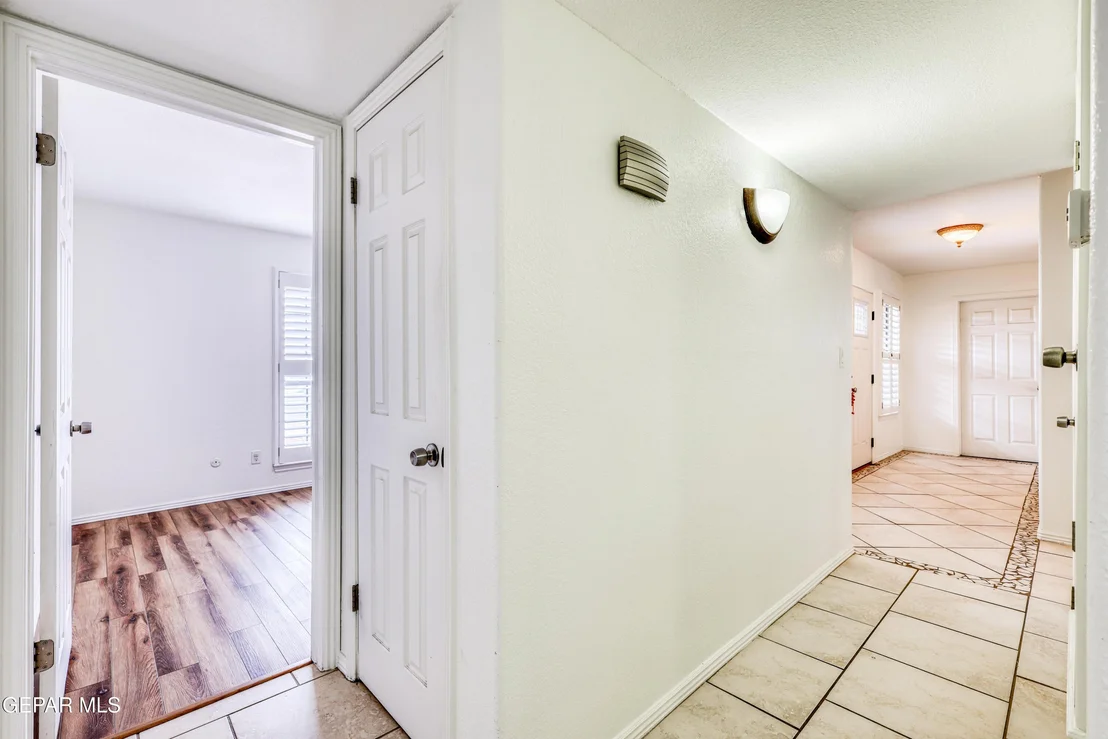 Photo of 1791 BILLY CASPER Drive
