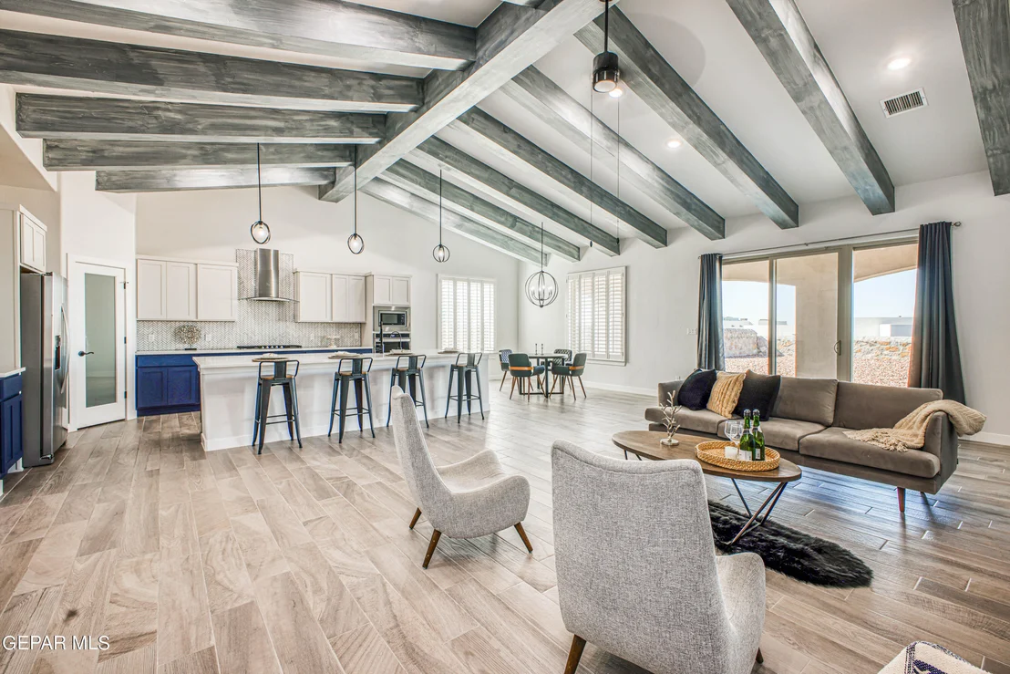 Photo of 309 Blue Valley