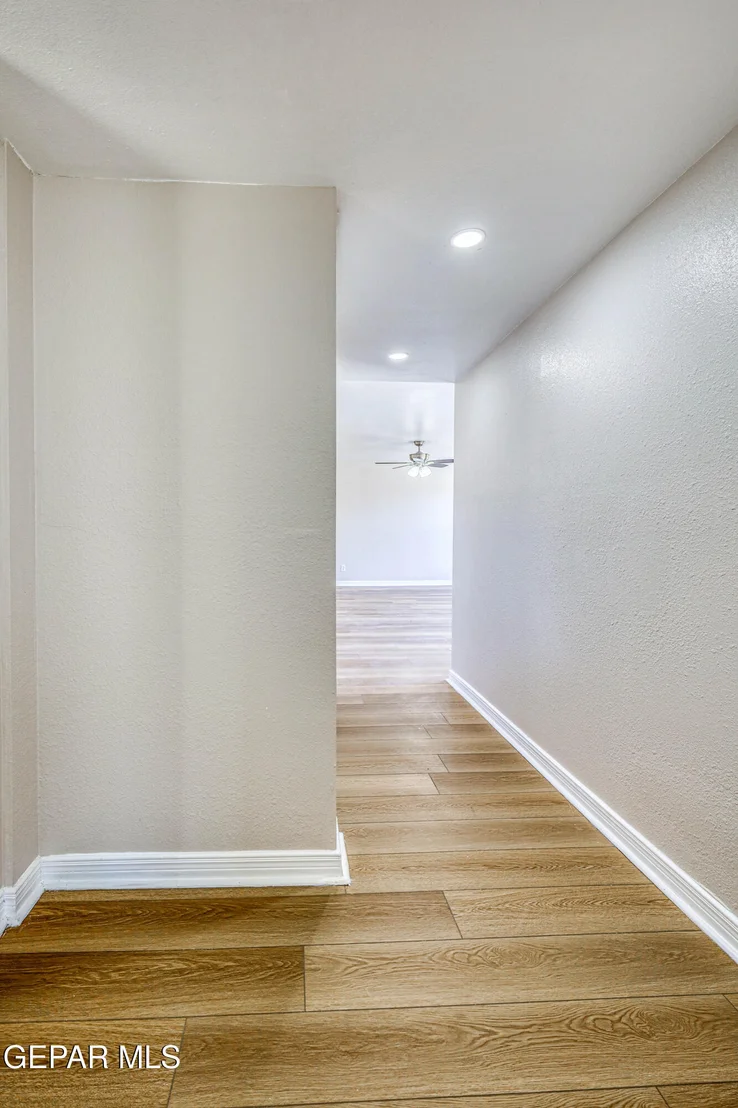 Photo of 424 Indian Place