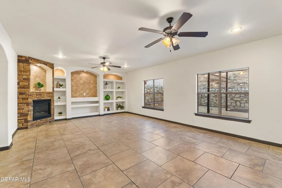 Photo of 1260 FRANKLIN PERCH Place