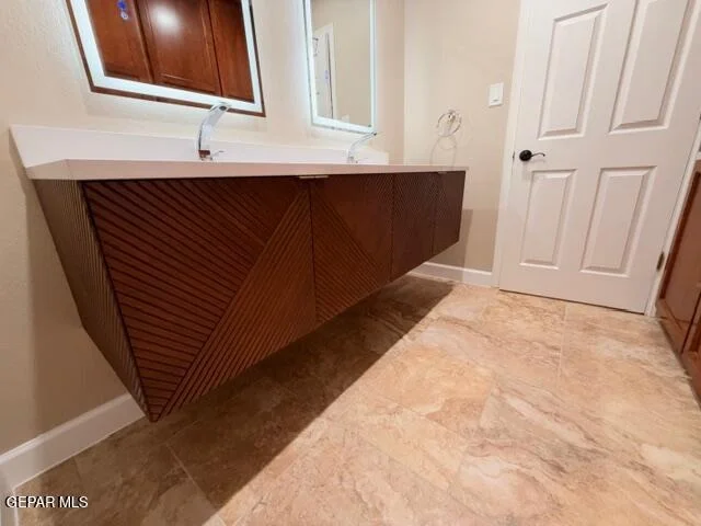 Photo of 624 ALTA CUMBRE Place
