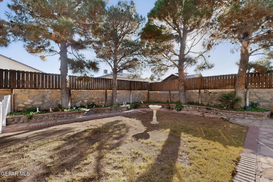 Photo of 12460 TIERRA LIMON Drive