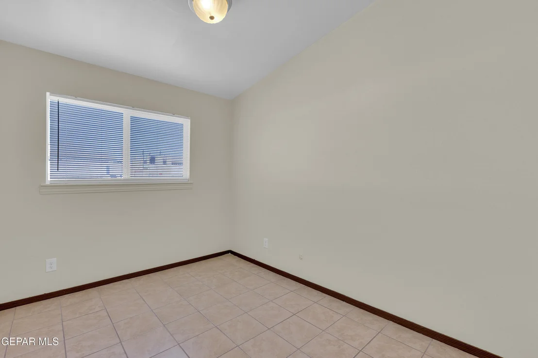 Photo of 11113 SHORELINE Drive