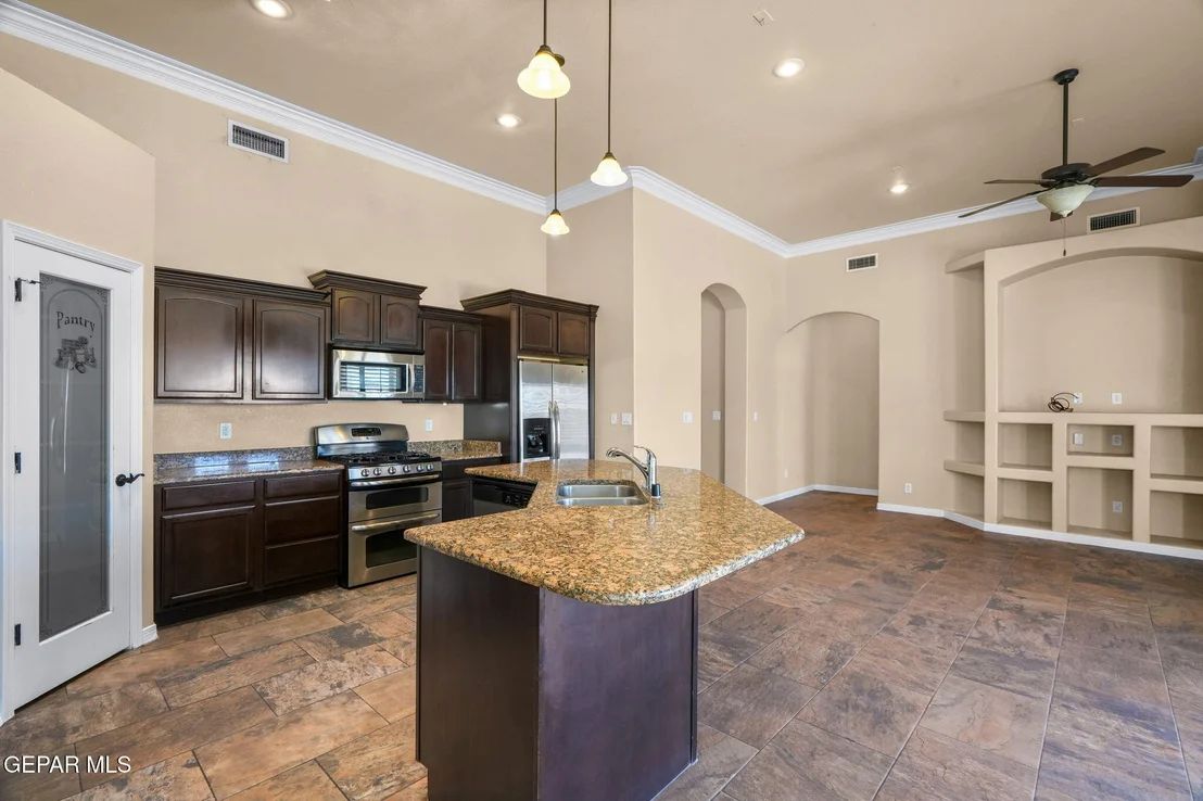 Photo of 14008 SANDY POINT Lane