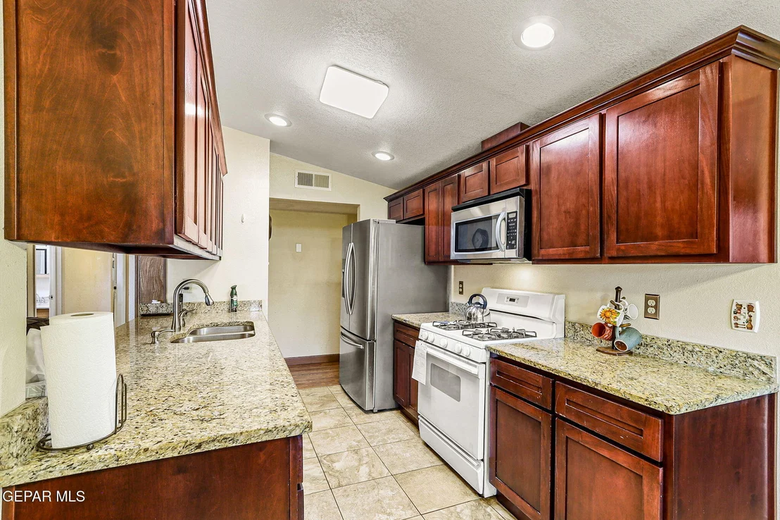 Photo of 9857 GOBY Street