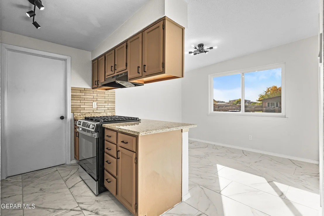 Photo of 219 CARIBE Circle