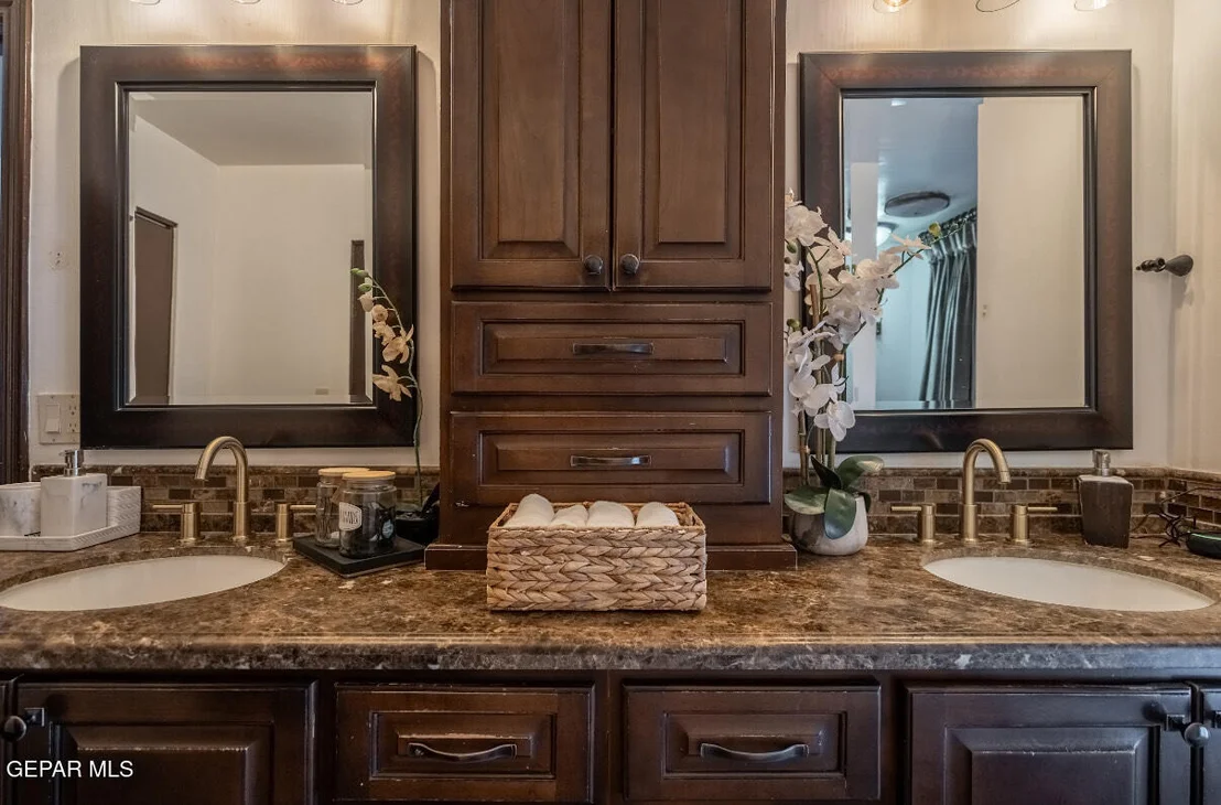 Photo of 5153 WILLOW CREEK Drive