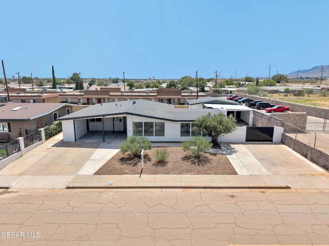 Photo of 5106 ANTONIO Avenue