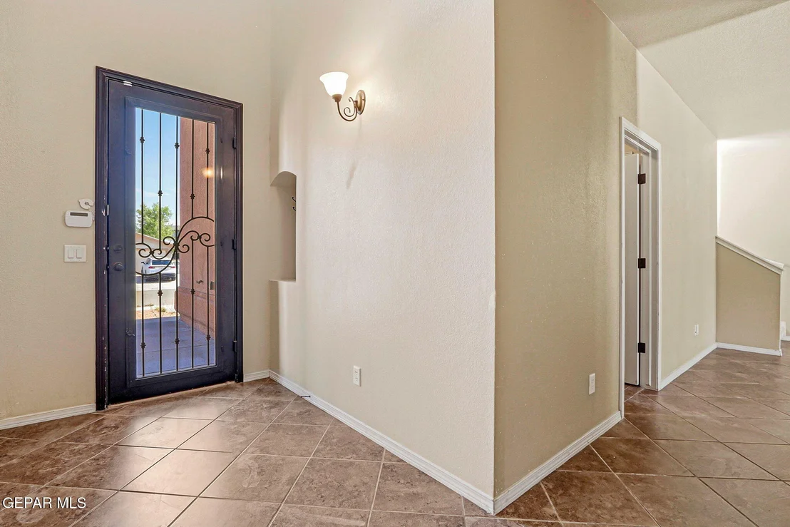 Photo of 14204 OTTER POINT Court
