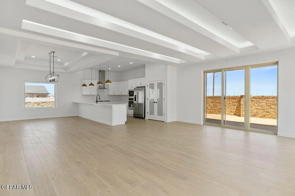 Photo of 3761 Scheme Place
