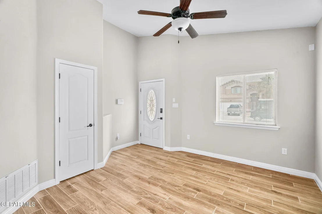 Photo of 14353 N CAVE Drive