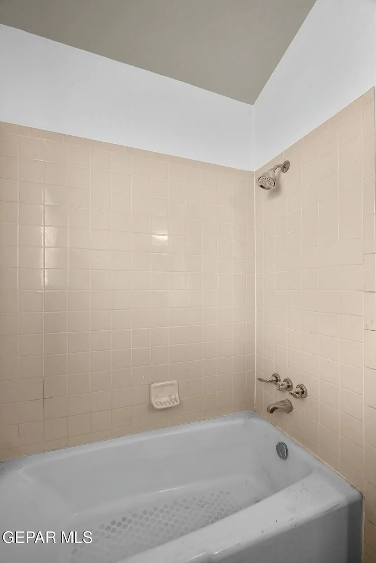 Photo of 11316 Ivanhoe Drive