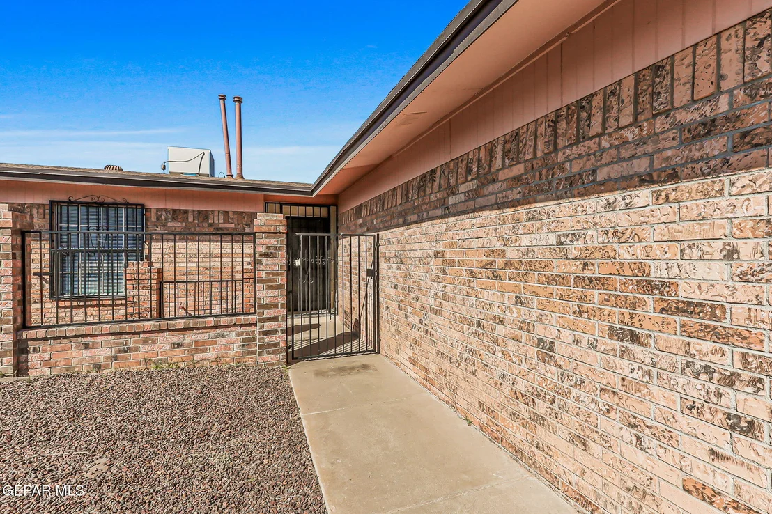 Photo of 701 CENTENNIAL Drive