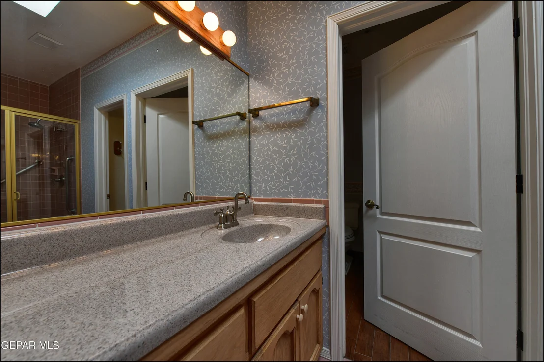 Photo of 7516 BIG BEND Drive