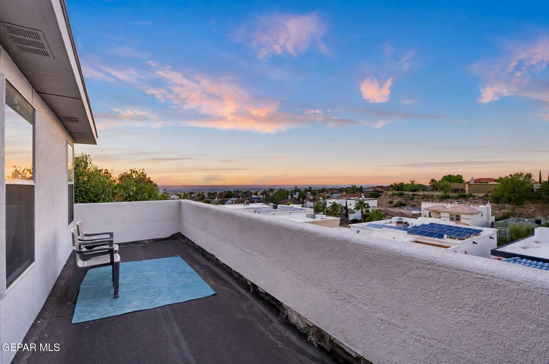 Photo of 6429 FRANKLIN RIDGE Drive