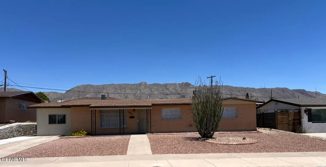 Photo of 6044 CABRILLO Drive