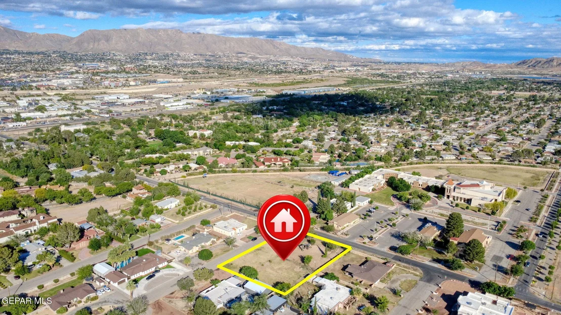 Photo of 425 W SUNSET Road