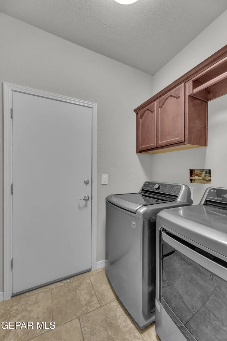 Photo of 7532 WOLF CREEK Drive