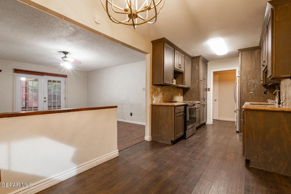 Photo of 336 RIO TINTO Drive
