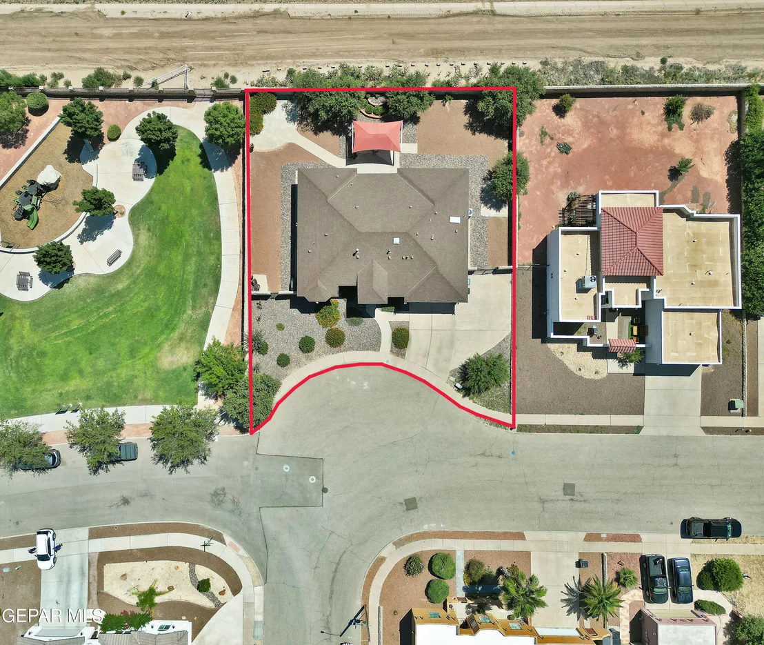 Photo of 920 TYLER SETH Avenue