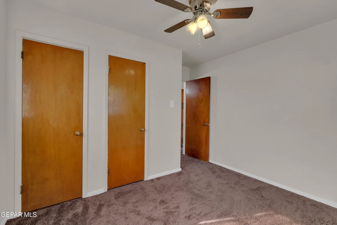 Photo of 5213 SUN VALLEY Drive