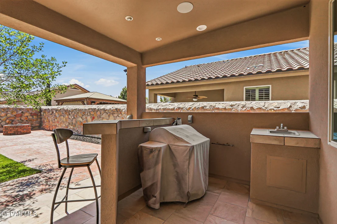 Photo of 326 Silverhill Place