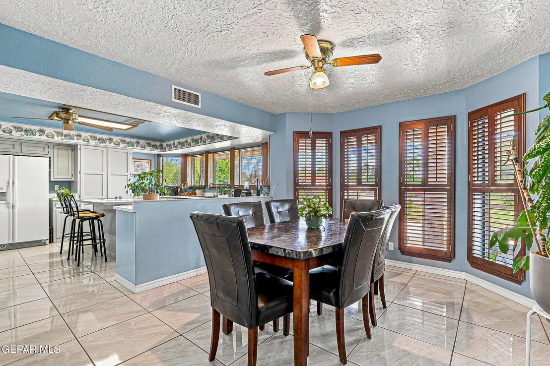 Photo of 125 LA NELL Drive