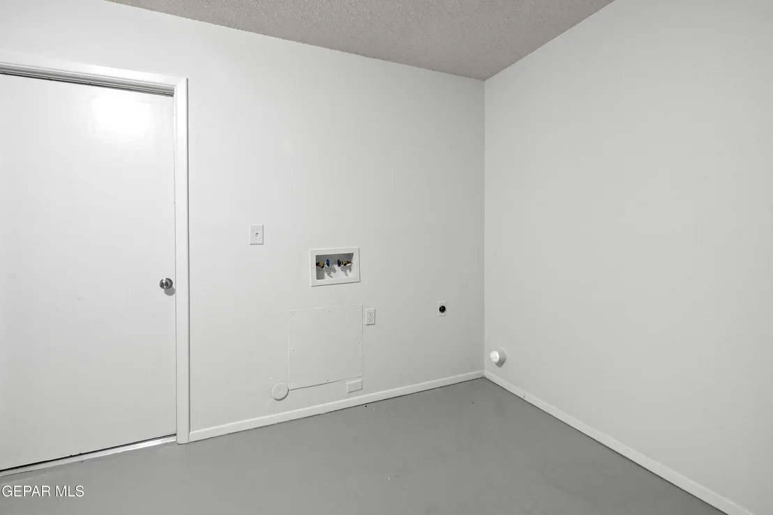 Photo of 10701 OPALSTONE Street