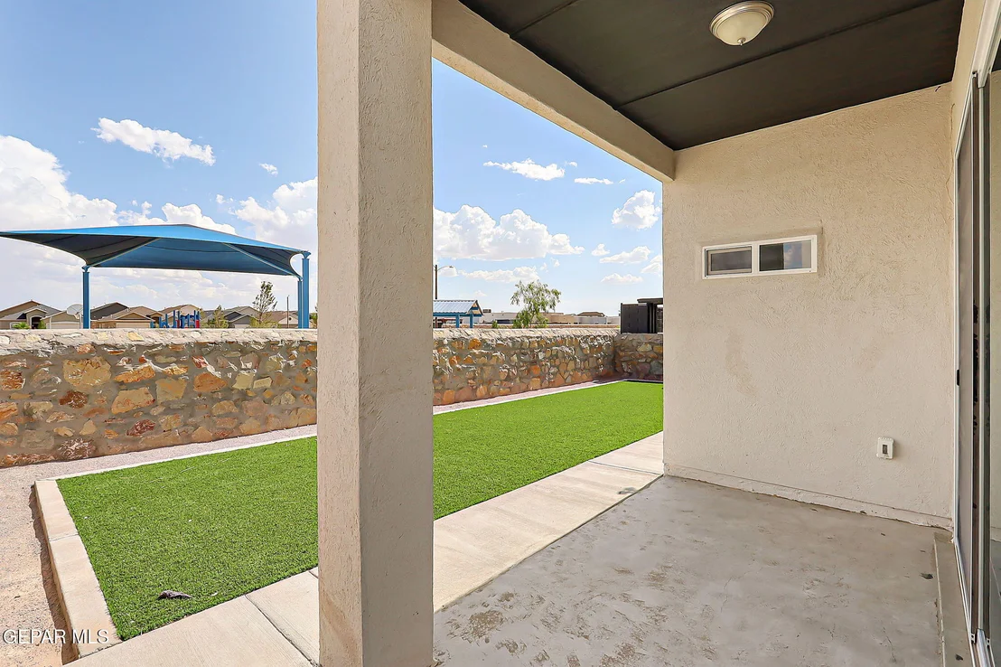 Photo of 13860 Summer View Avenue