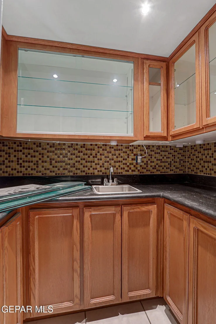 Photo of 1304 Honeysuckle Drive