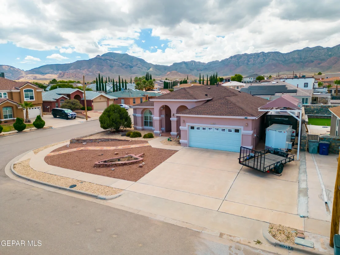 Photo of 11357 LOMA CRYSTAL Place