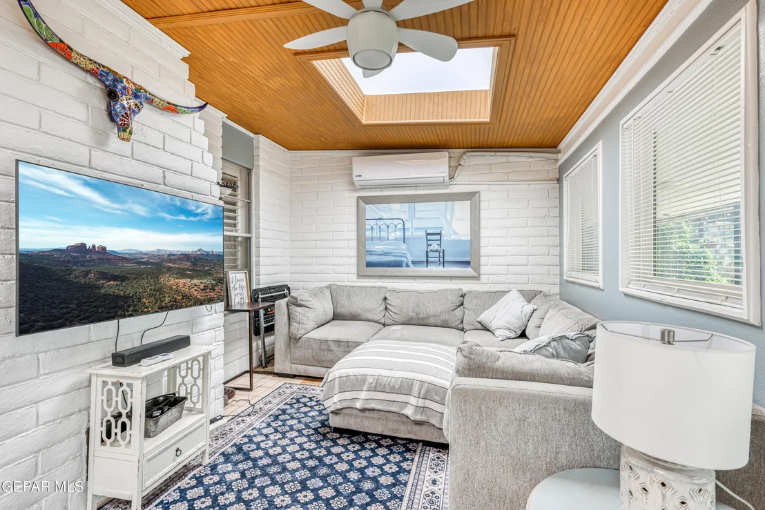 Photo of 10528 Ashridge Drive